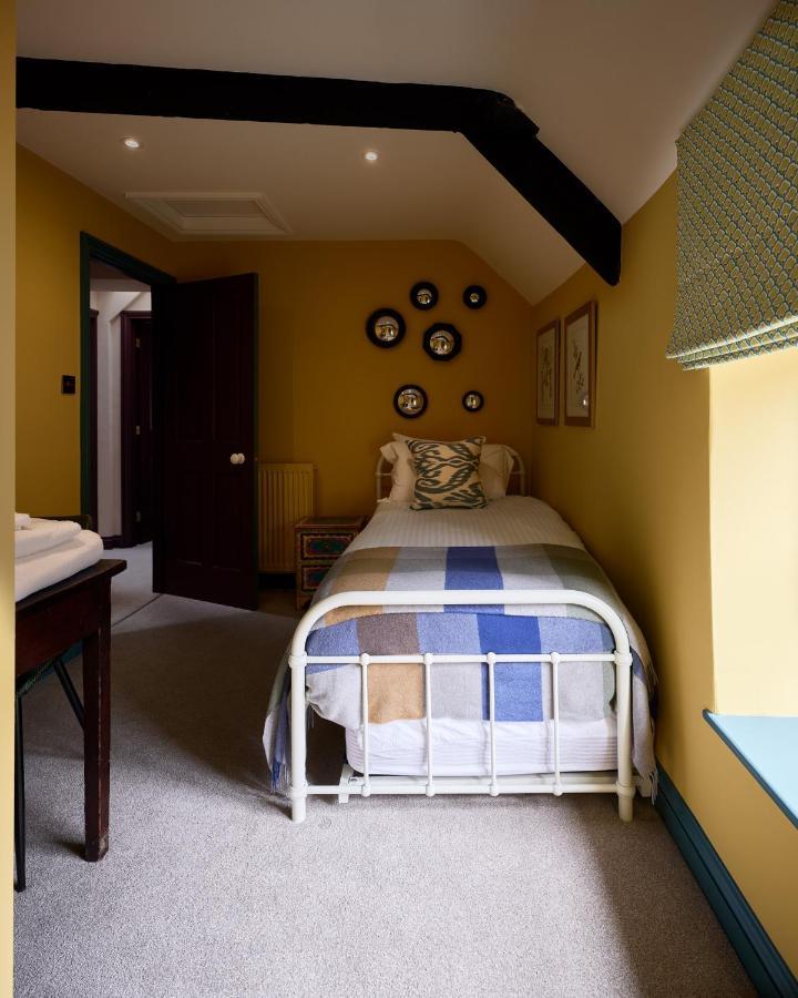 Townhouse Suites- Abbey Row Malmesbury Eksteriør billede