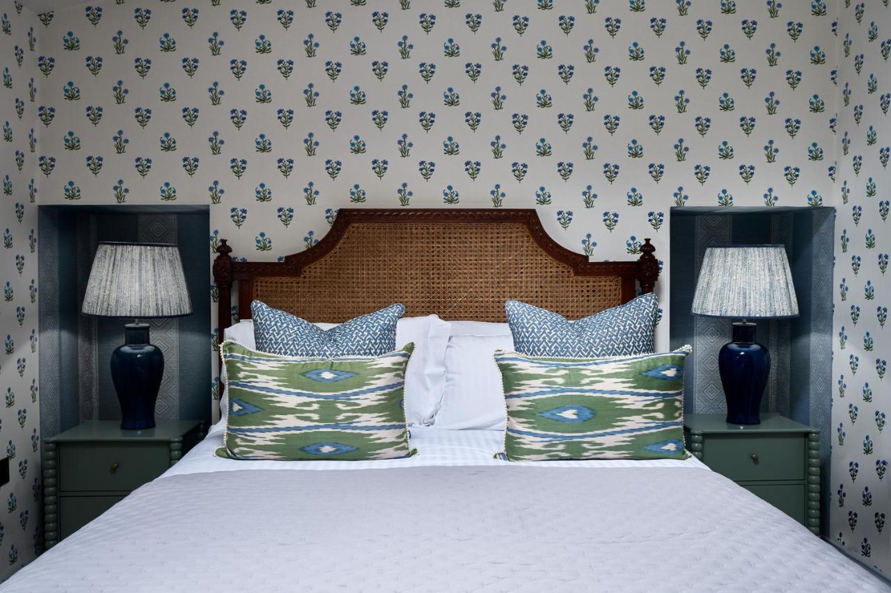 Townhouse Suites- Abbey Row Malmesbury Eksteriør billede