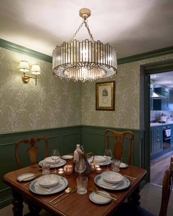 Townhouse Suites- Abbey Row Malmesbury Eksteriør billede